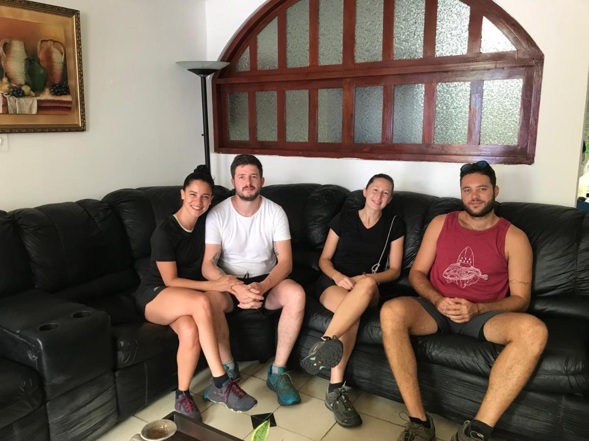 El Callejon Guest House León エクステリア 写真