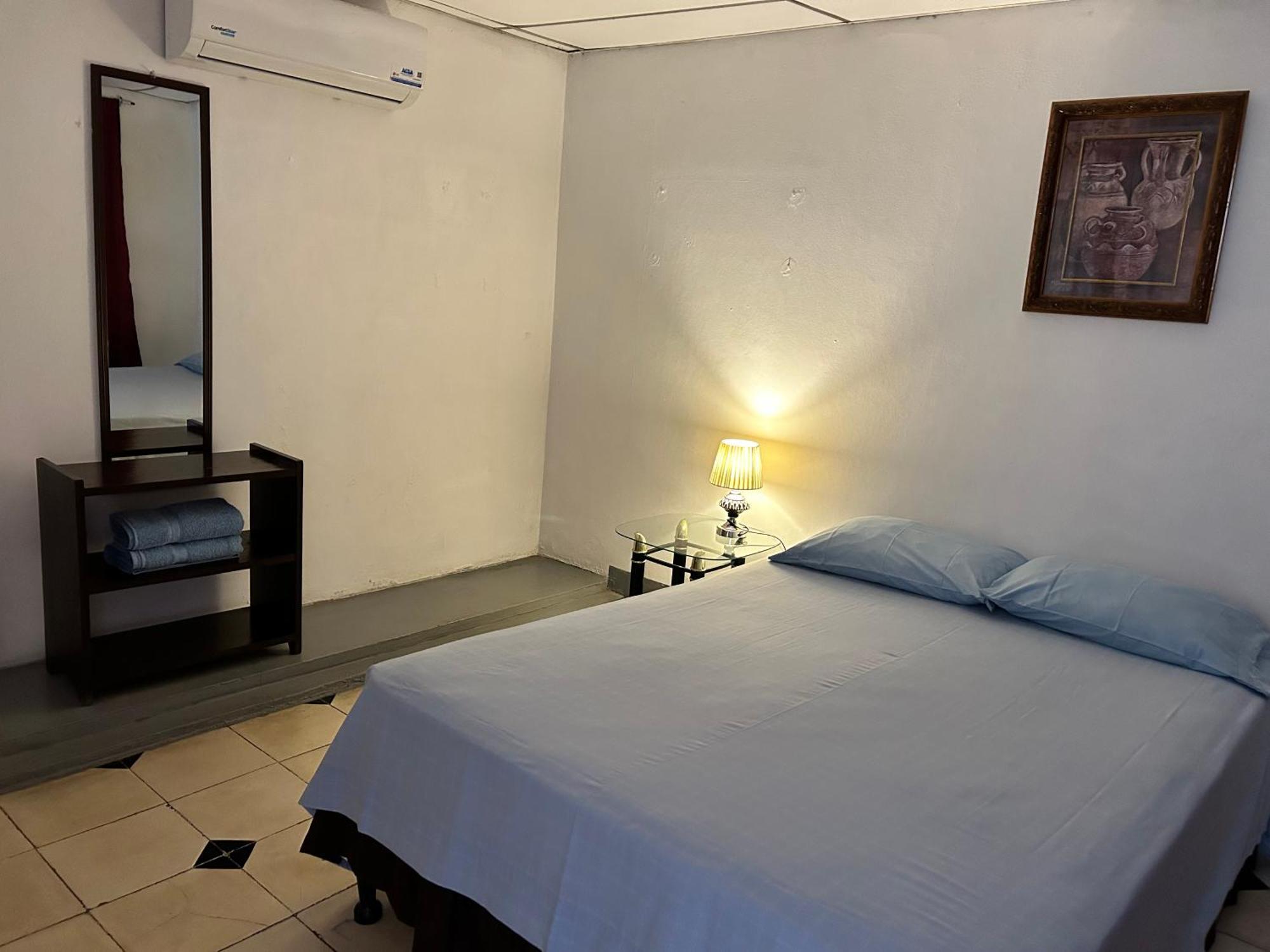 El Callejon Guest House León エクステリア 写真