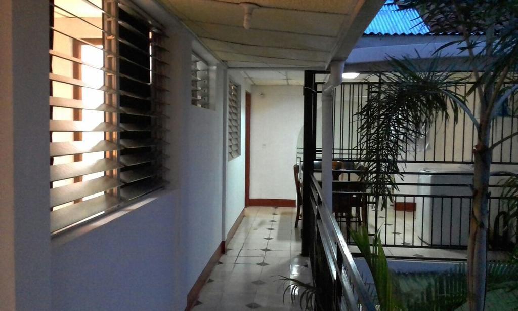 El Callejon Guest House León エクステリア 写真