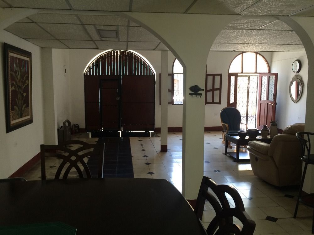 El Callejon Guest House León エクステリア 写真